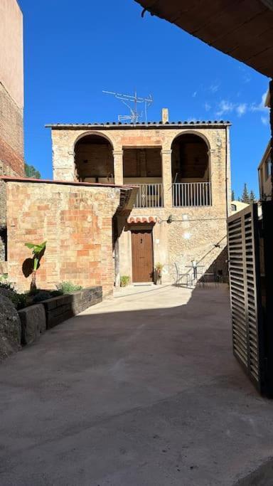Habitacion L'Elefant En Casa Cami De Les Aiguees Monistrol De Montserrat Exterior photo